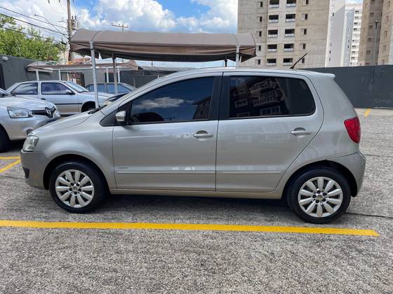 VOLKSWAGEN FOX 1.0 MI 8V FLEX 4P MANUAL